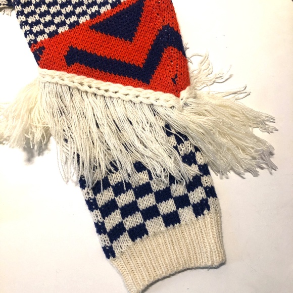 NWT - DAPHNE LO Sweater - Picture 13 of 16